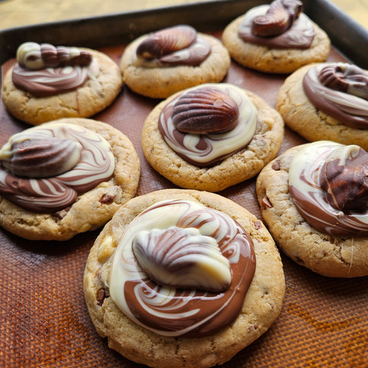 Guylian Stuffed Cookie Box